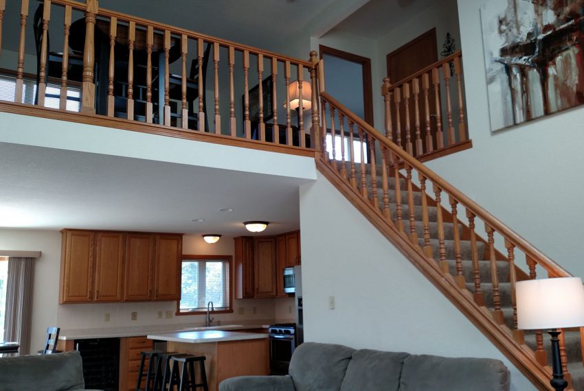 8872 River Ct - Open Staircasem