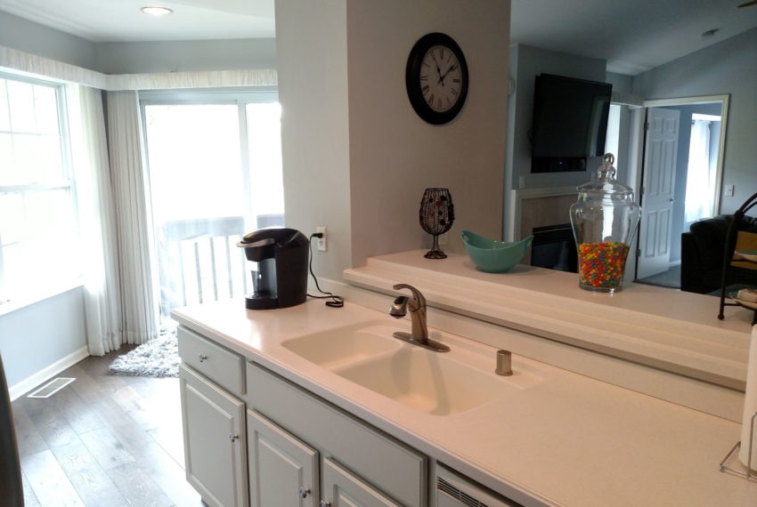 Elm Ct - kitchen2m