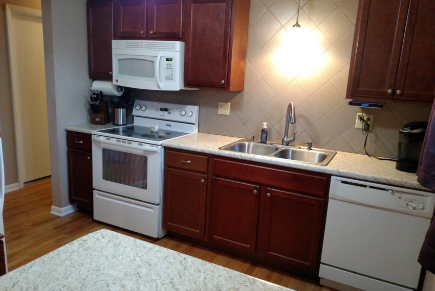 3918 W Acre - kitchen w