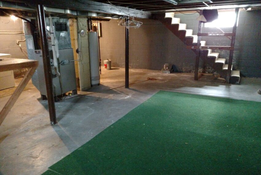 3434 S 1st - basement