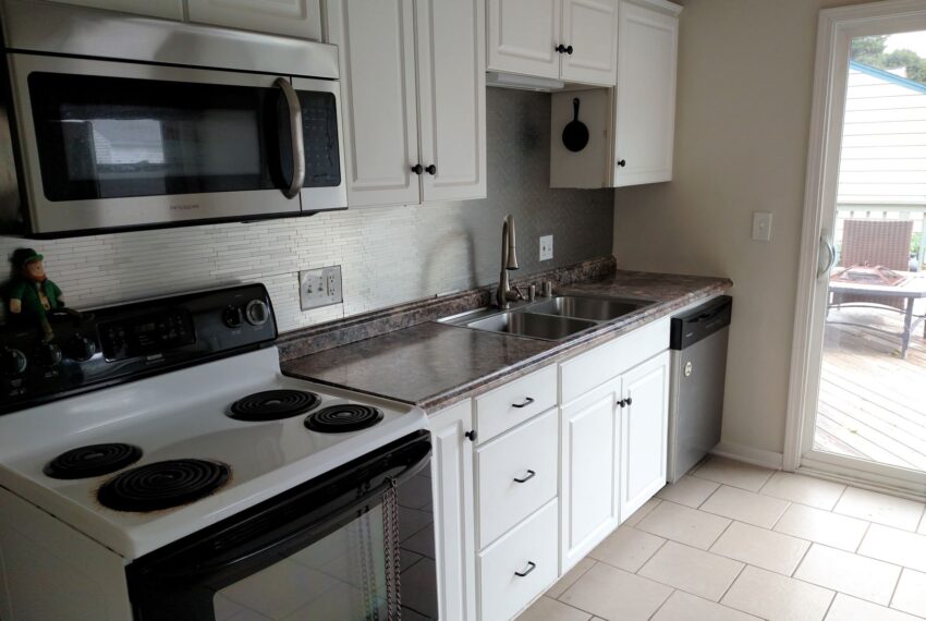 3434 S 1st - kitchen2