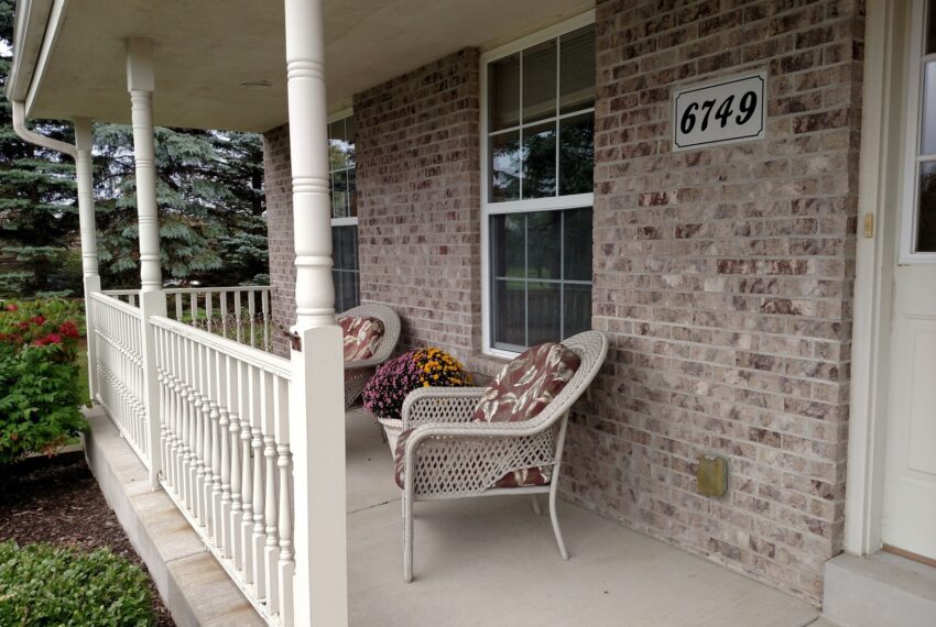 6749 W River Ter - Front porch1
