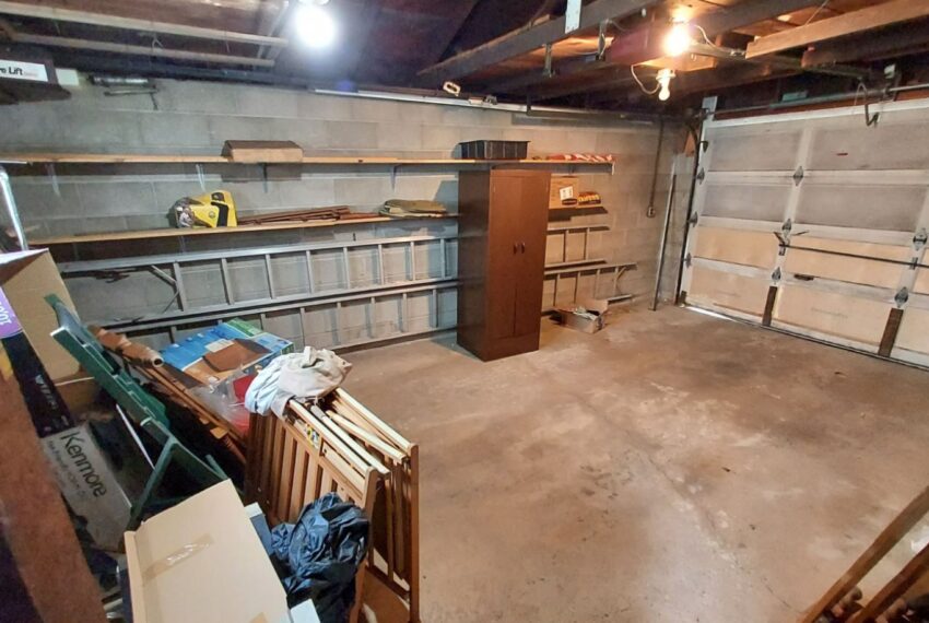 Cudahy - Garage Interior