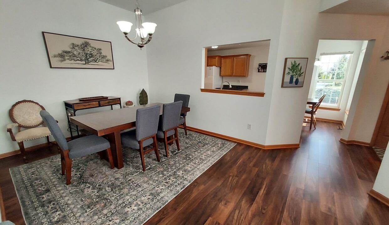 535 Fairview B - dining rm