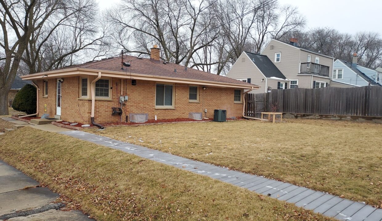 3972 S 58th - backview2