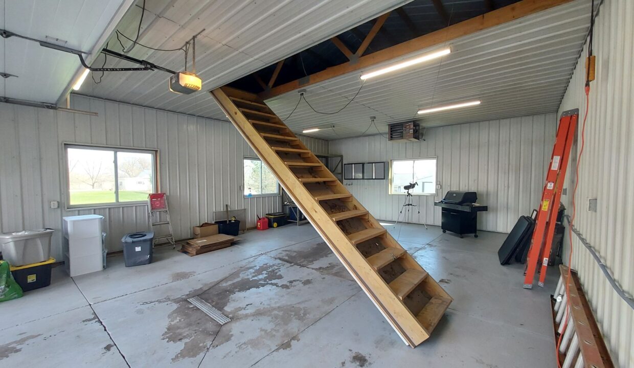 10931 W Ryan Rd - Garage Attic Stairs