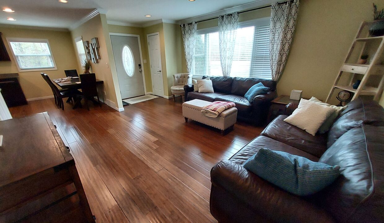 10931 W Ryan Rd - LR1