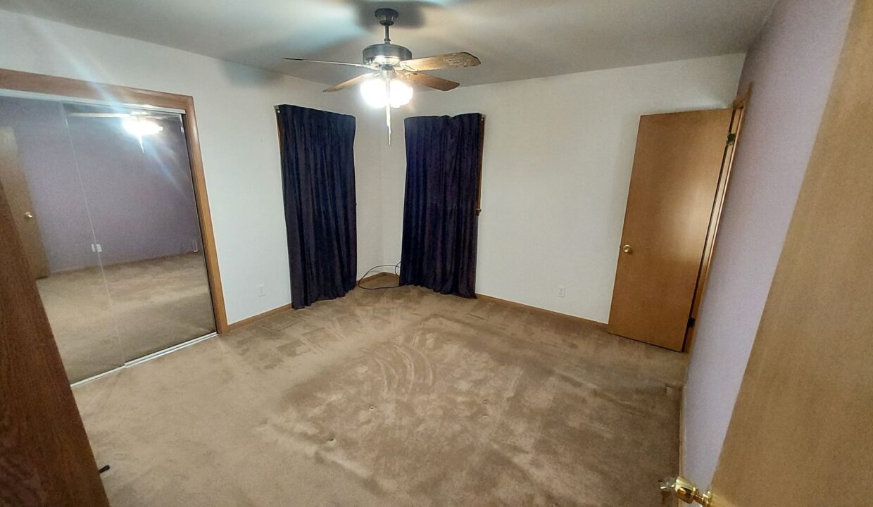 1636 Mackinac - BR1