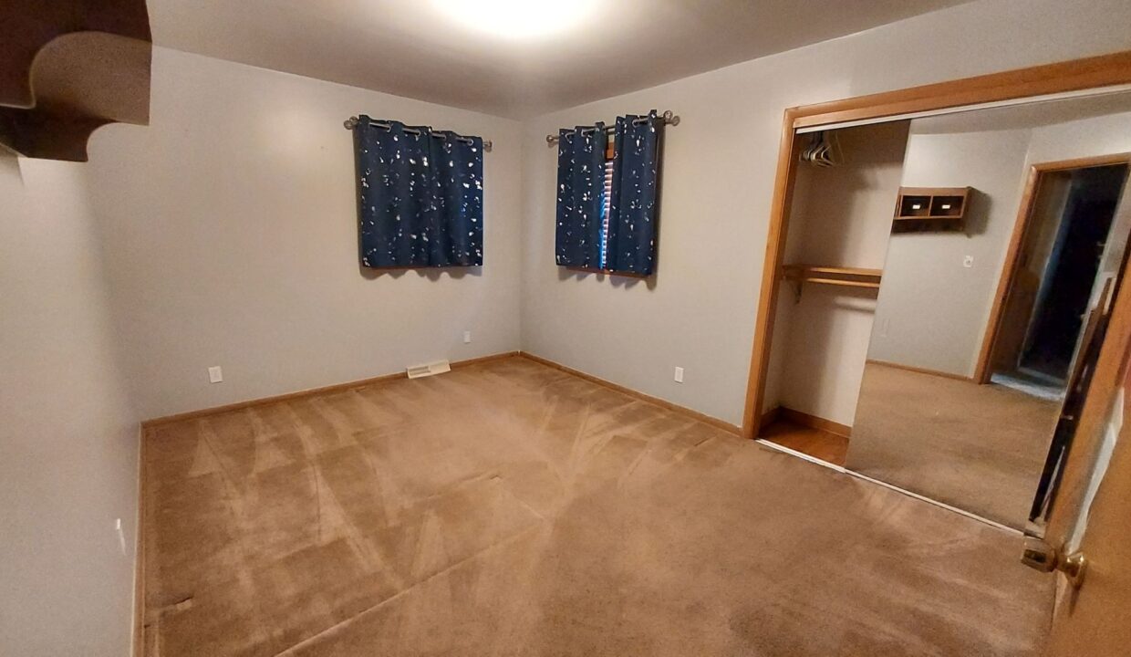 1636 Mackinac - BR2