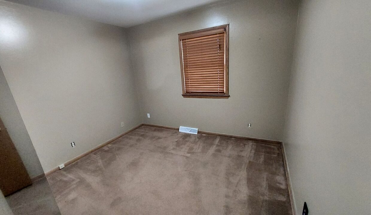 1636 Mackinac - BR3