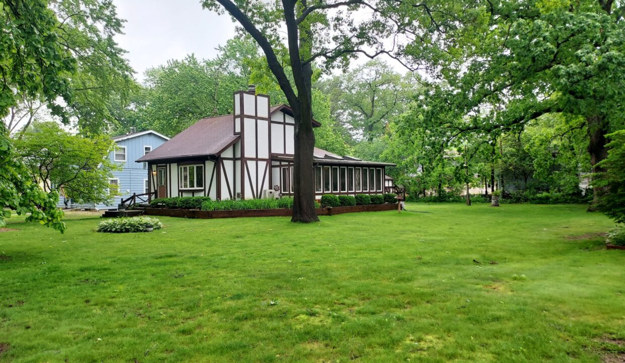 Clarks Rd - Double Lot