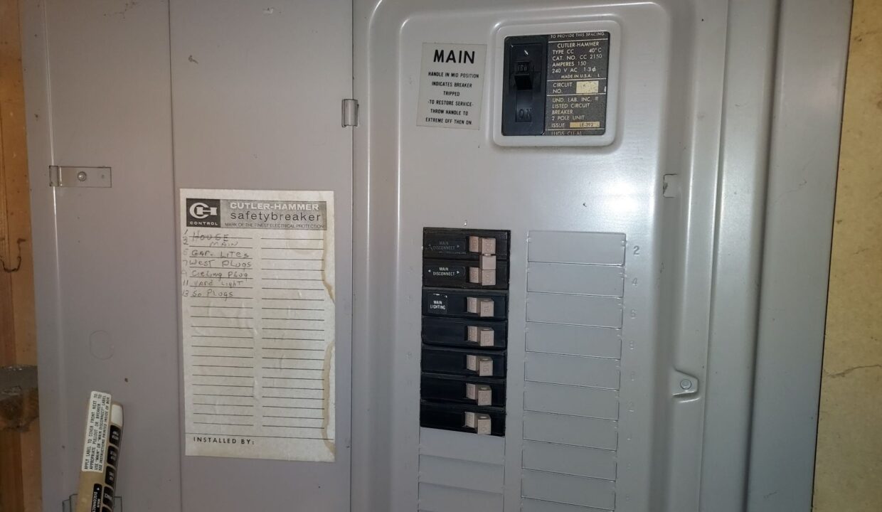 Clarks Rd - Main Panel