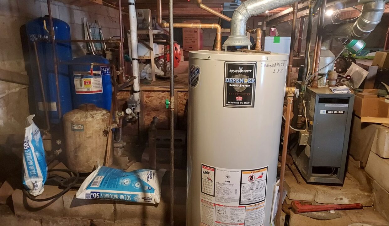 Clarks Rd - Mechanicals - Bsmt