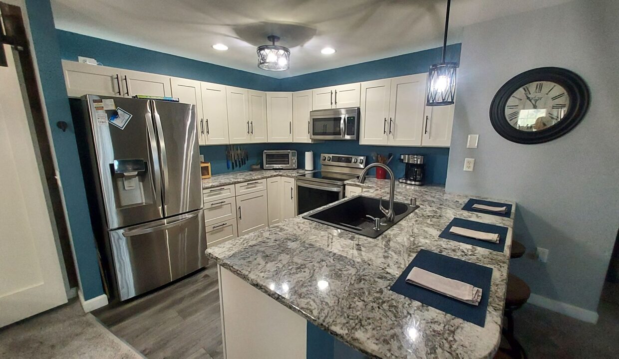 Hidden 44 - Kitchen2