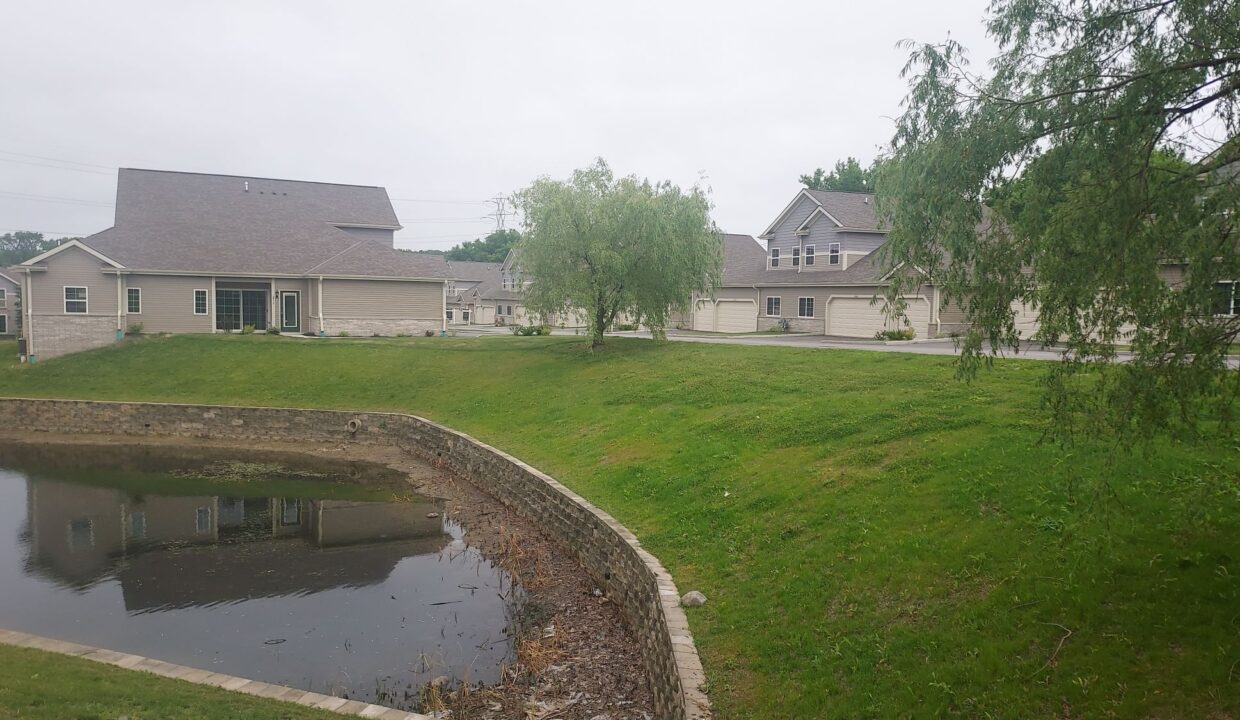 Hidden 44 - Pond View2