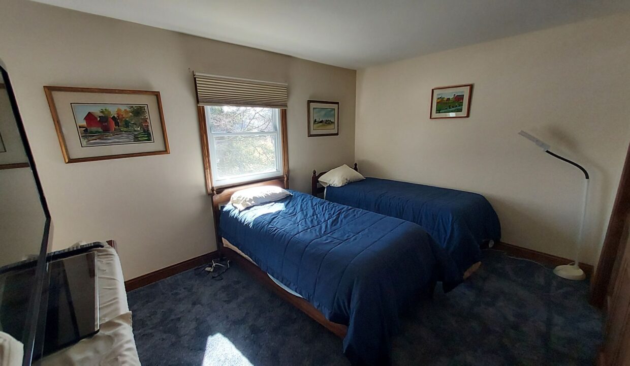 7808 Plainsview - BR2c