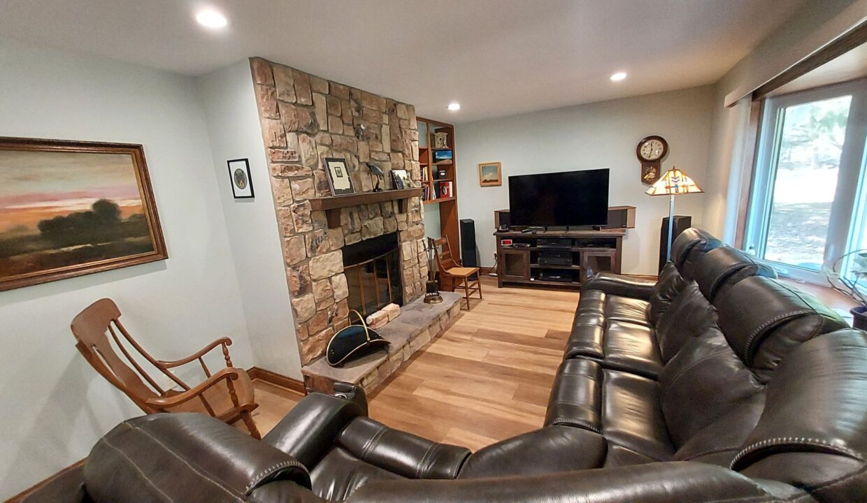 7808 Plainsview - FR1