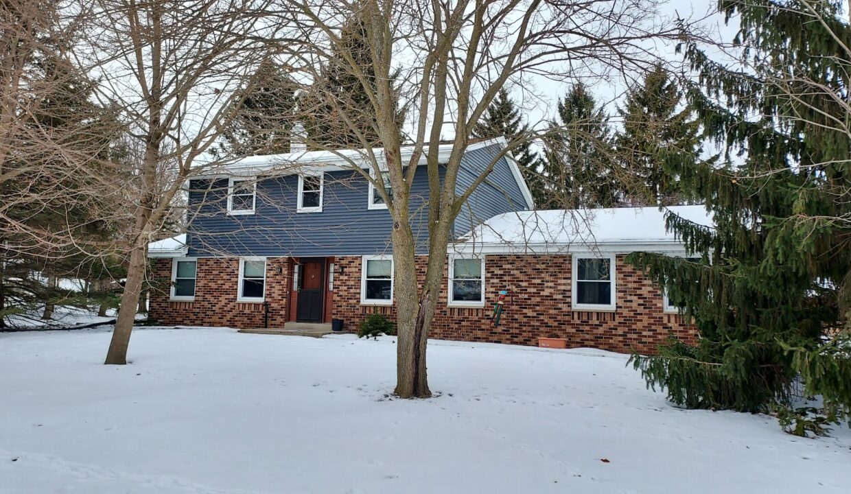 7808 Plainsview - fyview main snow