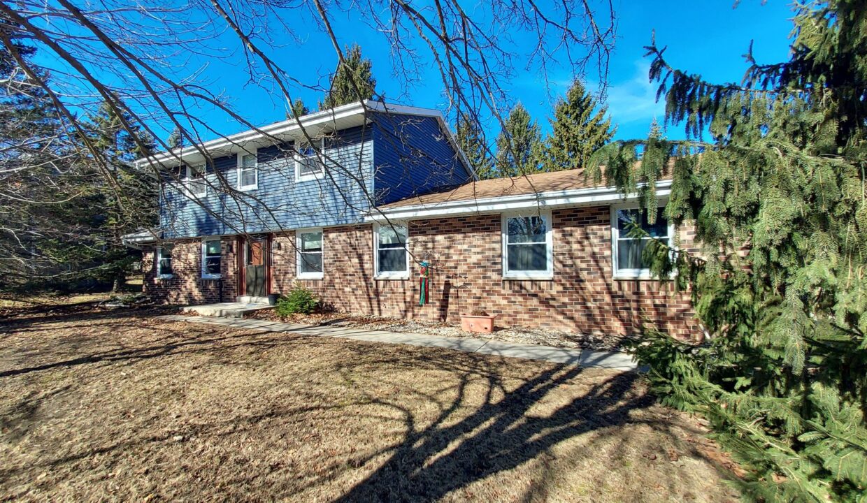 7808 Plainsview - fyview1a