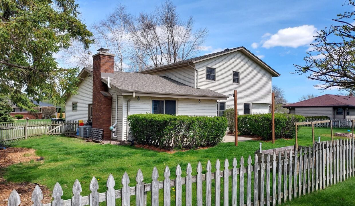 15415 Fenway - Back View