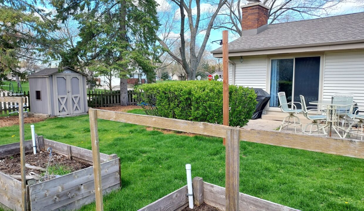 15415 Fenway - Back View Shed