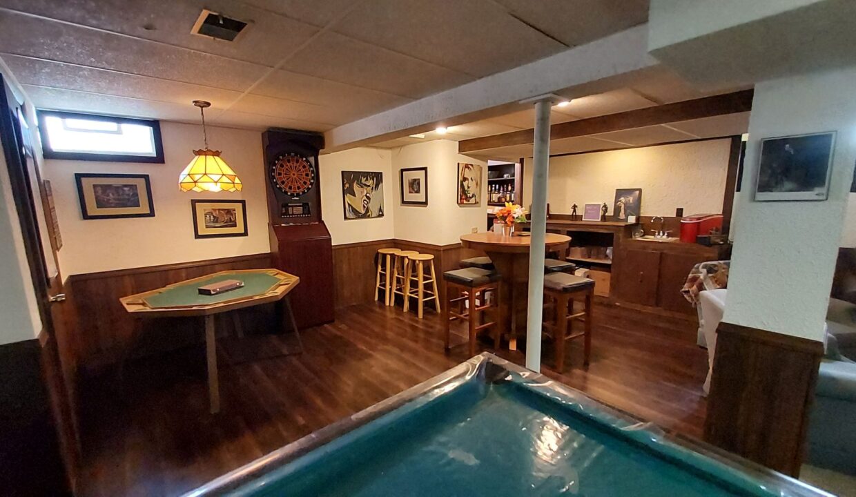 15415 Fenway - Rec Rm1