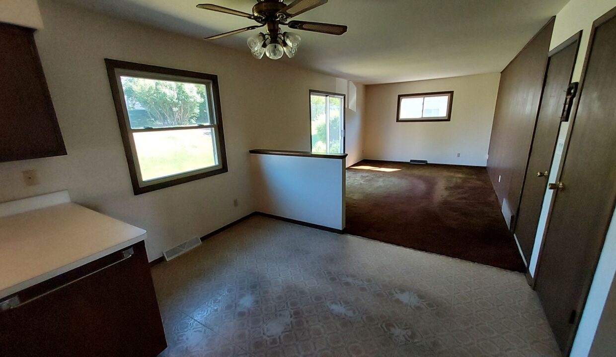 8030 S Waring - Dinette - FR