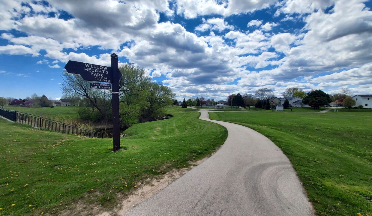 8030 S Waring - Willow Heights Park