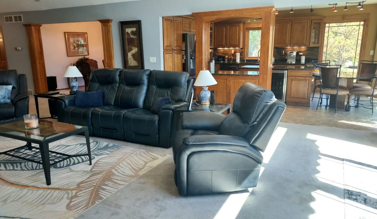 8404 S 68th - GRM2