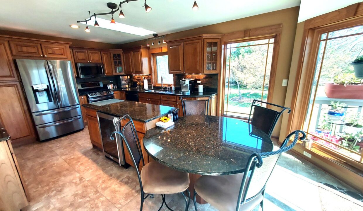 8404 S 68th - Kitchen6