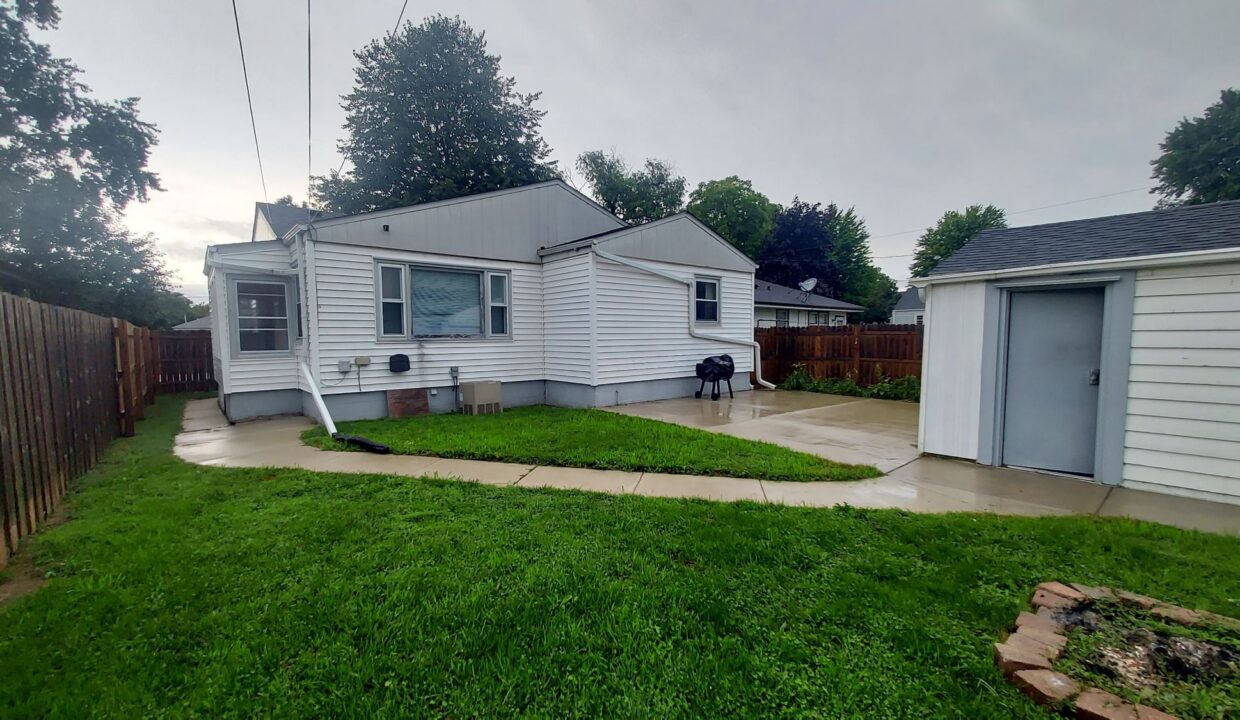 1405 15th Ave - back view