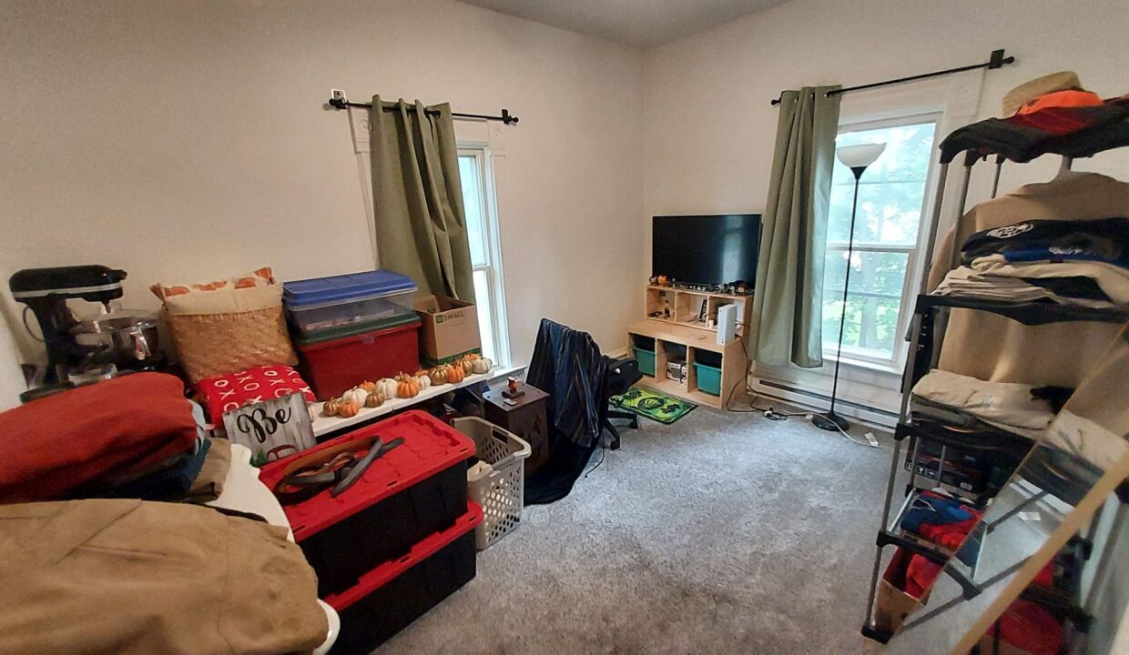 619 Division St - BR2b-upper