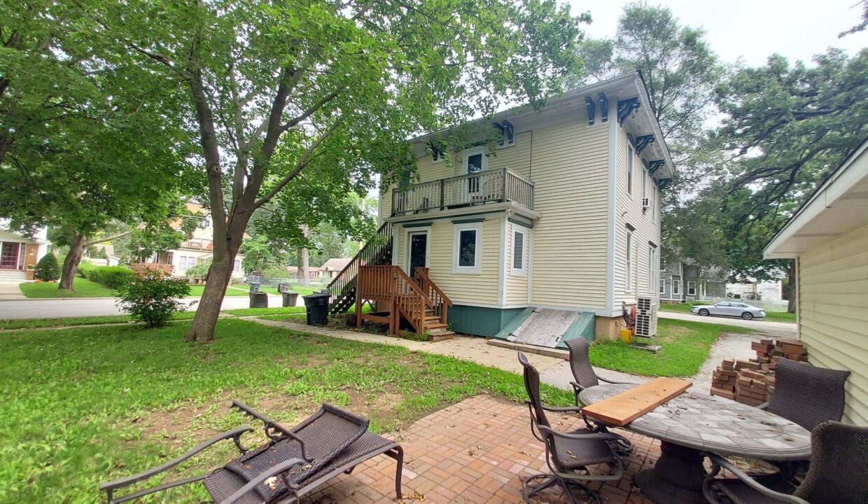 619 Division St - Backyard View
