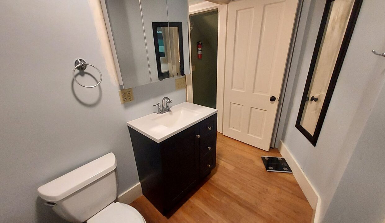619 Division St - Lower Bath